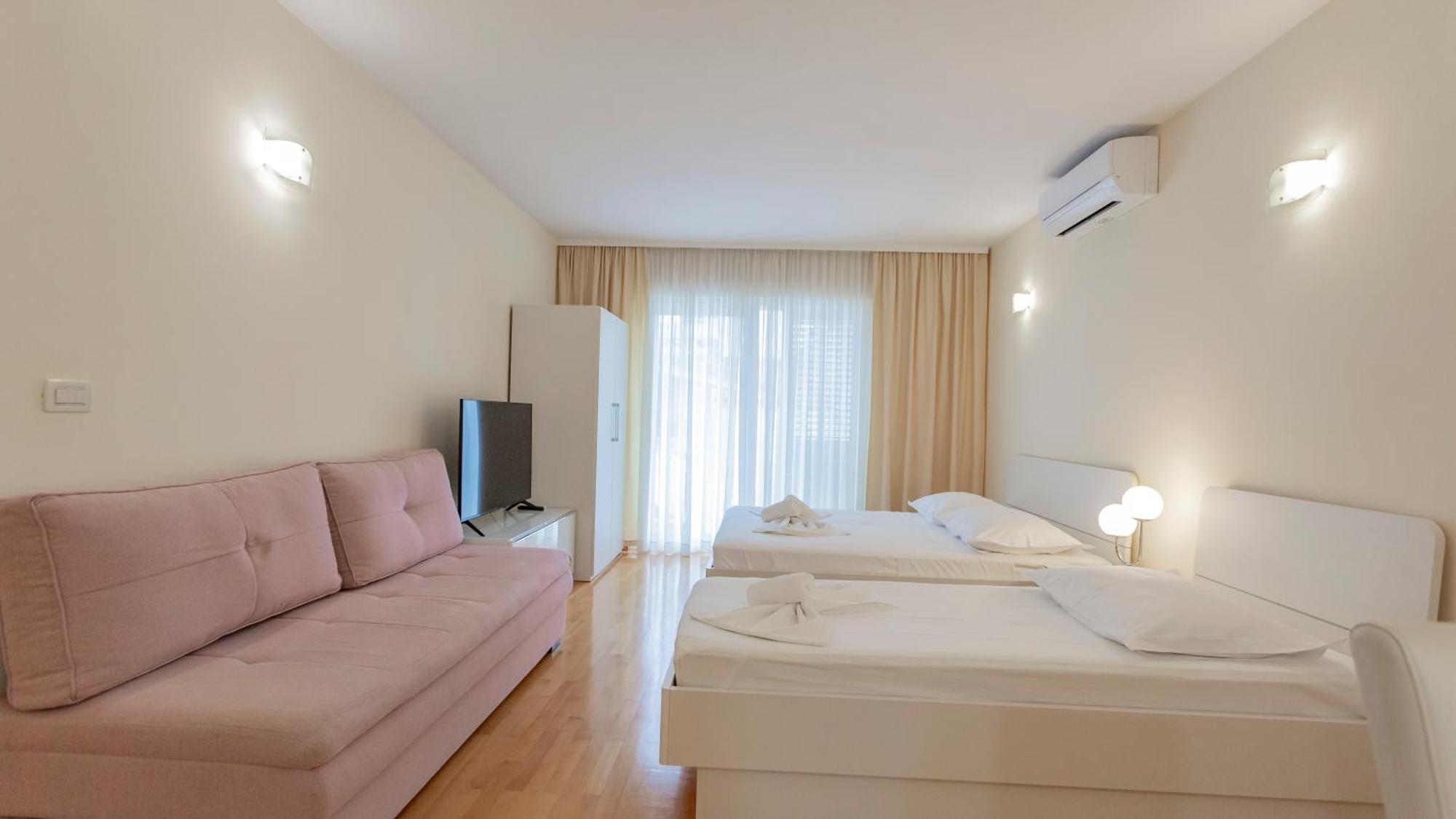 Baska Voda Apartments - Steps From The Beach, Free Parking, Central Location Kültér fotó