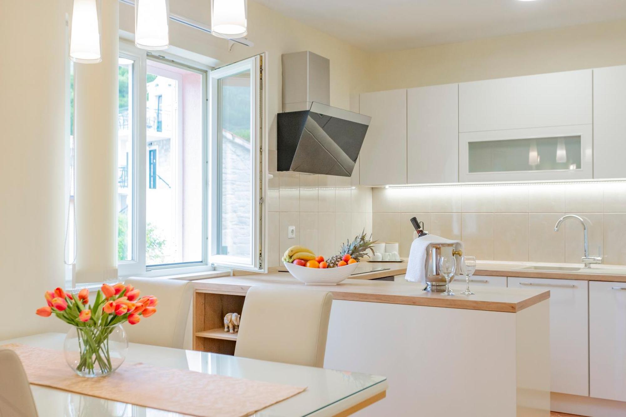Baska Voda Apartments - Steps From The Beach, Free Parking, Central Location Kültér fotó