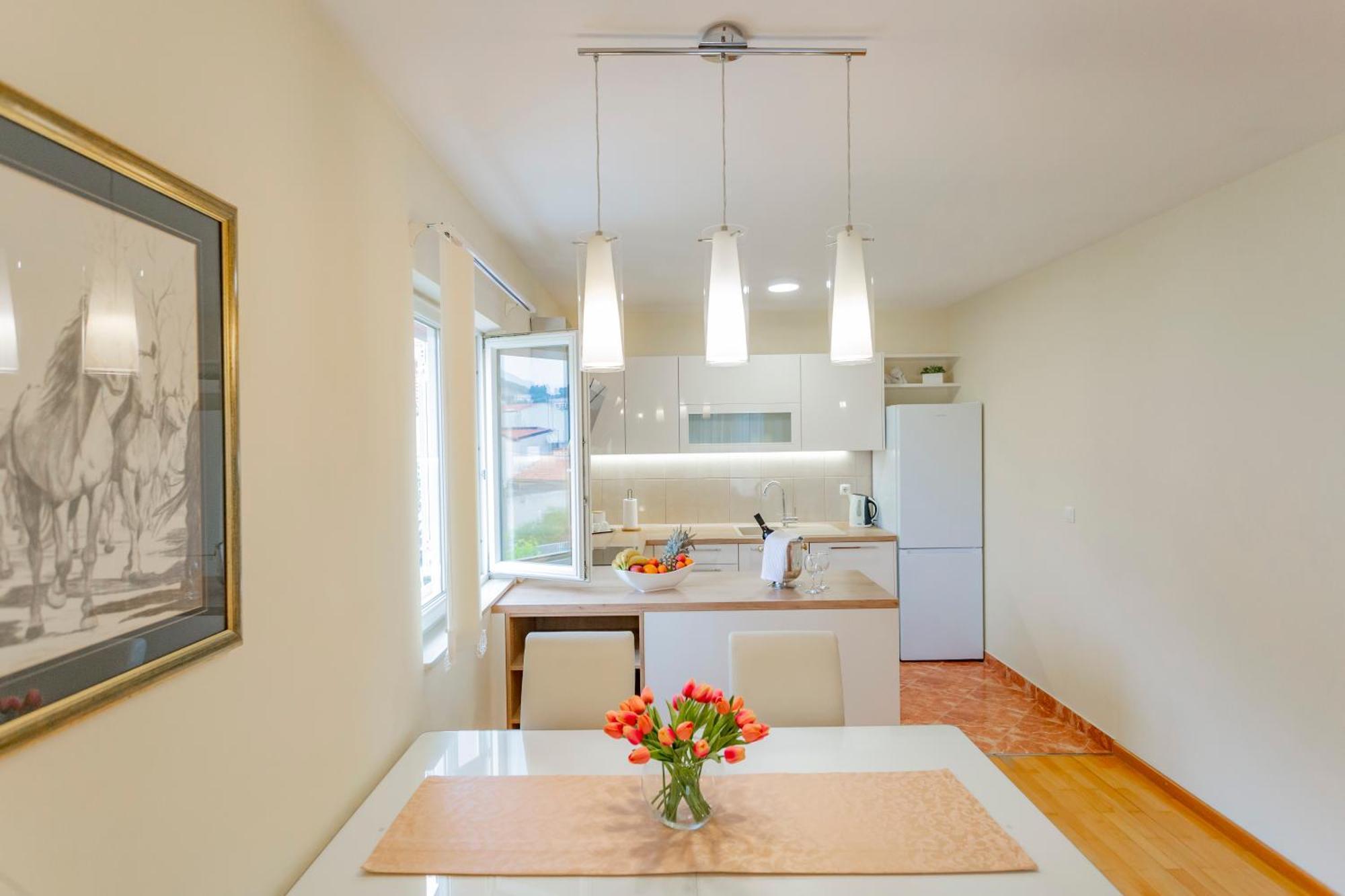 Baska Voda Apartments - Steps From The Beach, Free Parking, Central Location Kültér fotó
