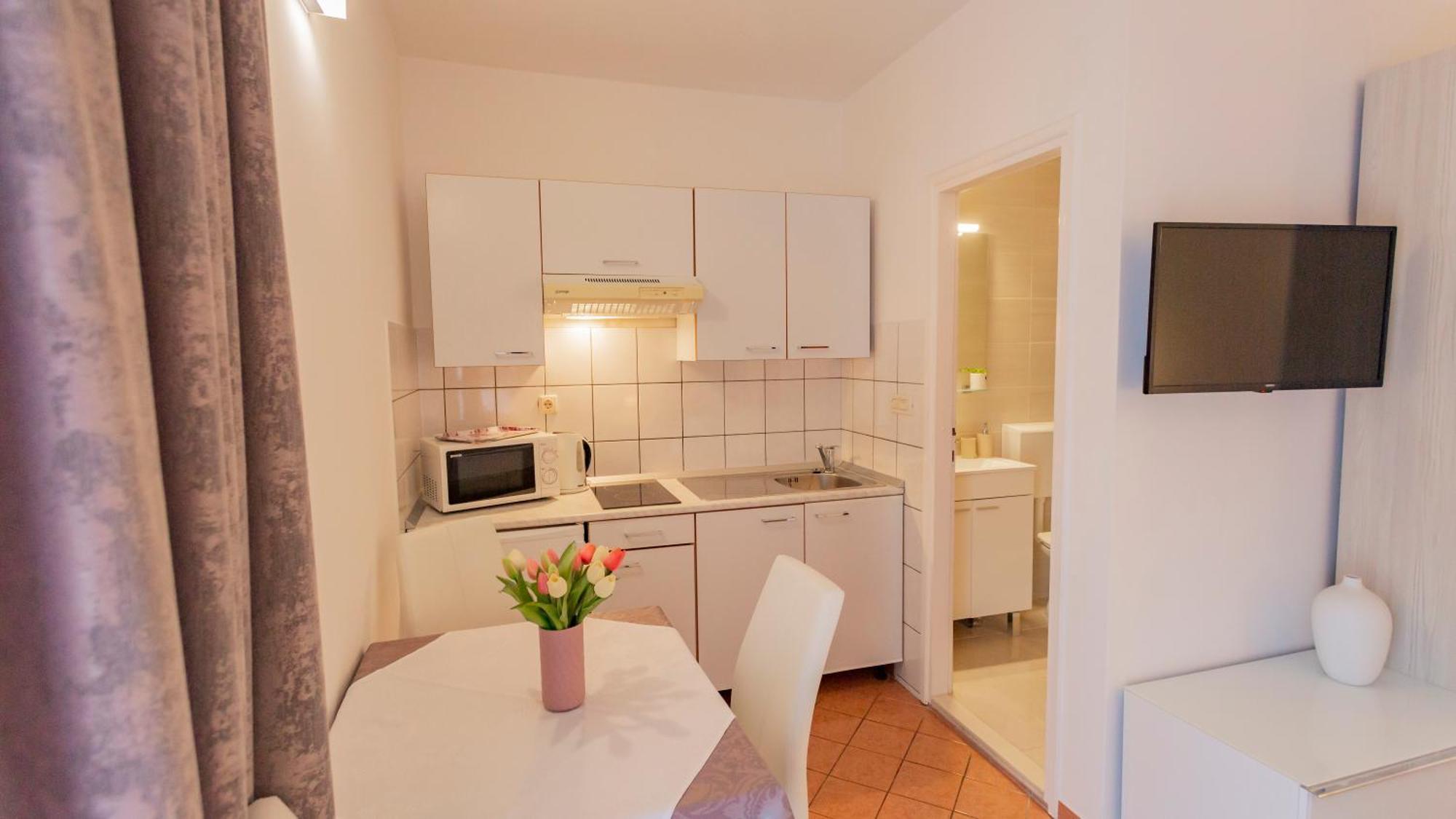 Baska Voda Apartments - Steps From The Beach, Free Parking, Central Location Kültér fotó