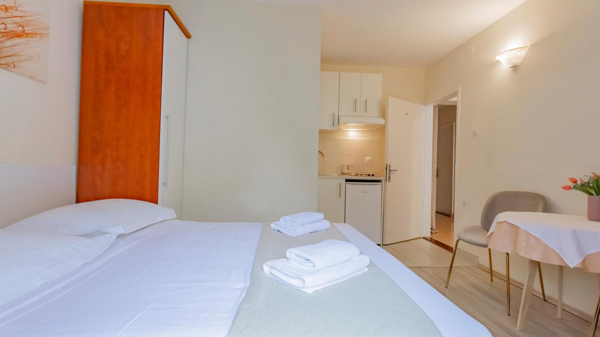 Baska Voda Apartments - Steps From The Beach, Free Parking, Central Location Kültér fotó