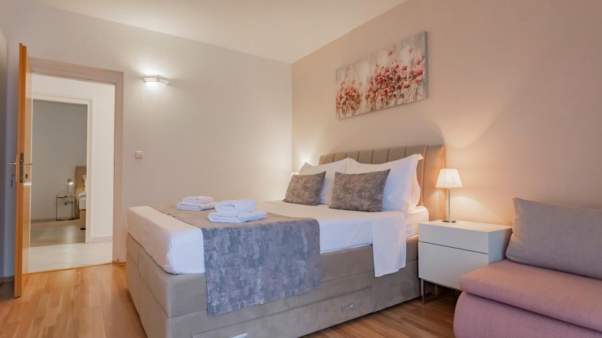 Baska Voda Apartments - Steps From The Beach, Free Parking, Central Location Kültér fotó