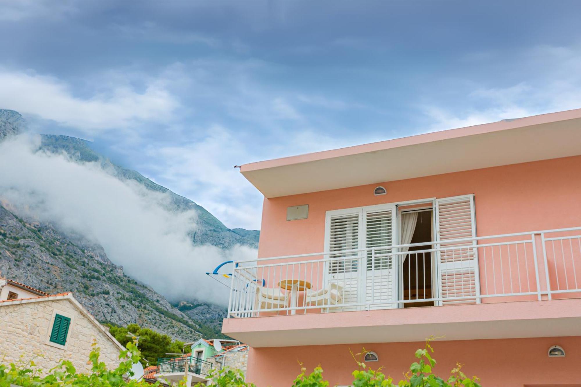 Baska Voda Apartments - Steps From The Beach, Free Parking, Central Location Kültér fotó