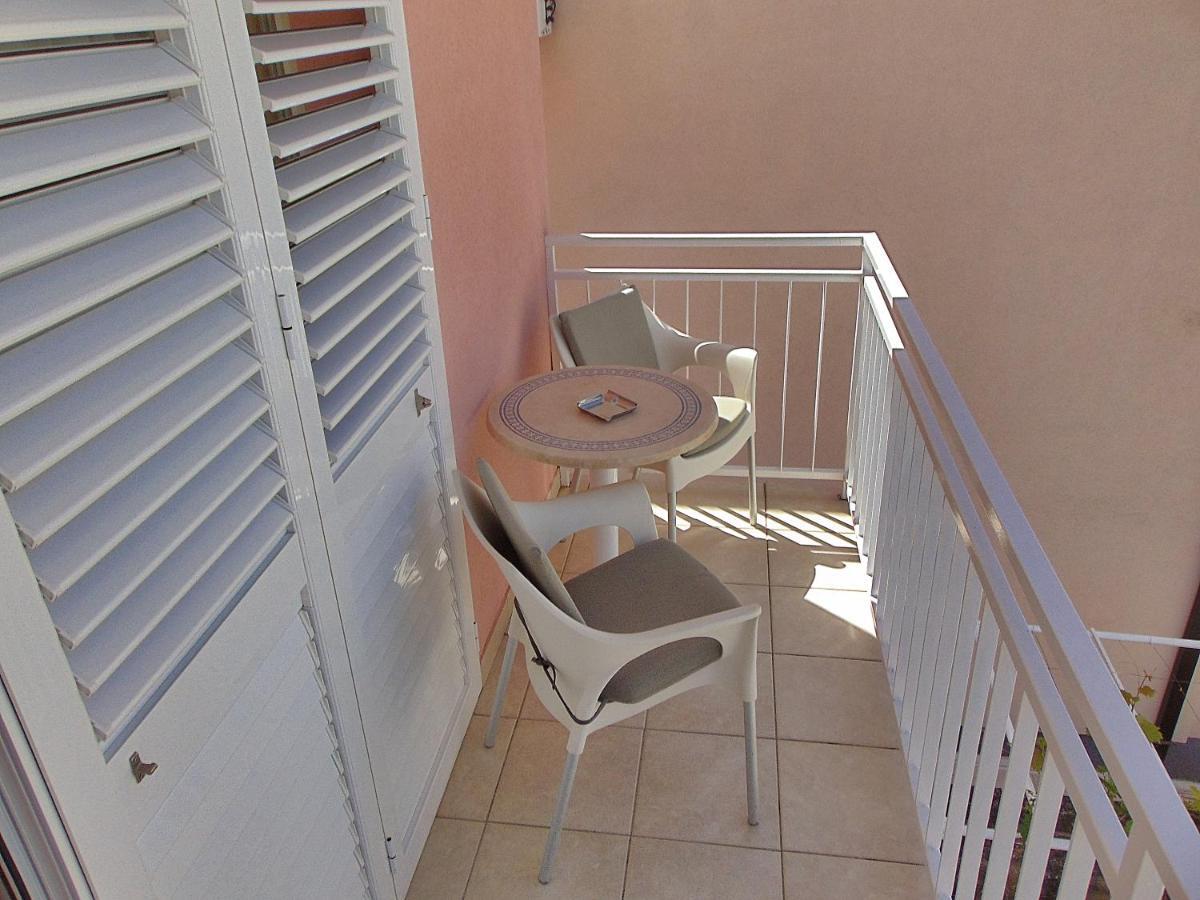 Baska Voda Apartments - Steps From The Beach, Free Parking, Central Location Kültér fotó